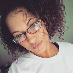 Meet your Posher, Leah